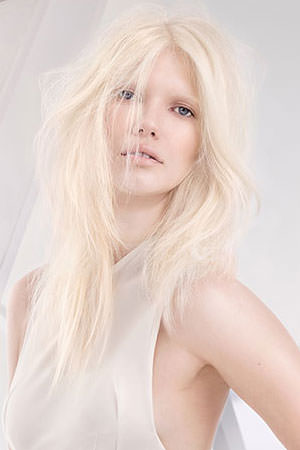 5 reasons to go blonde this summer